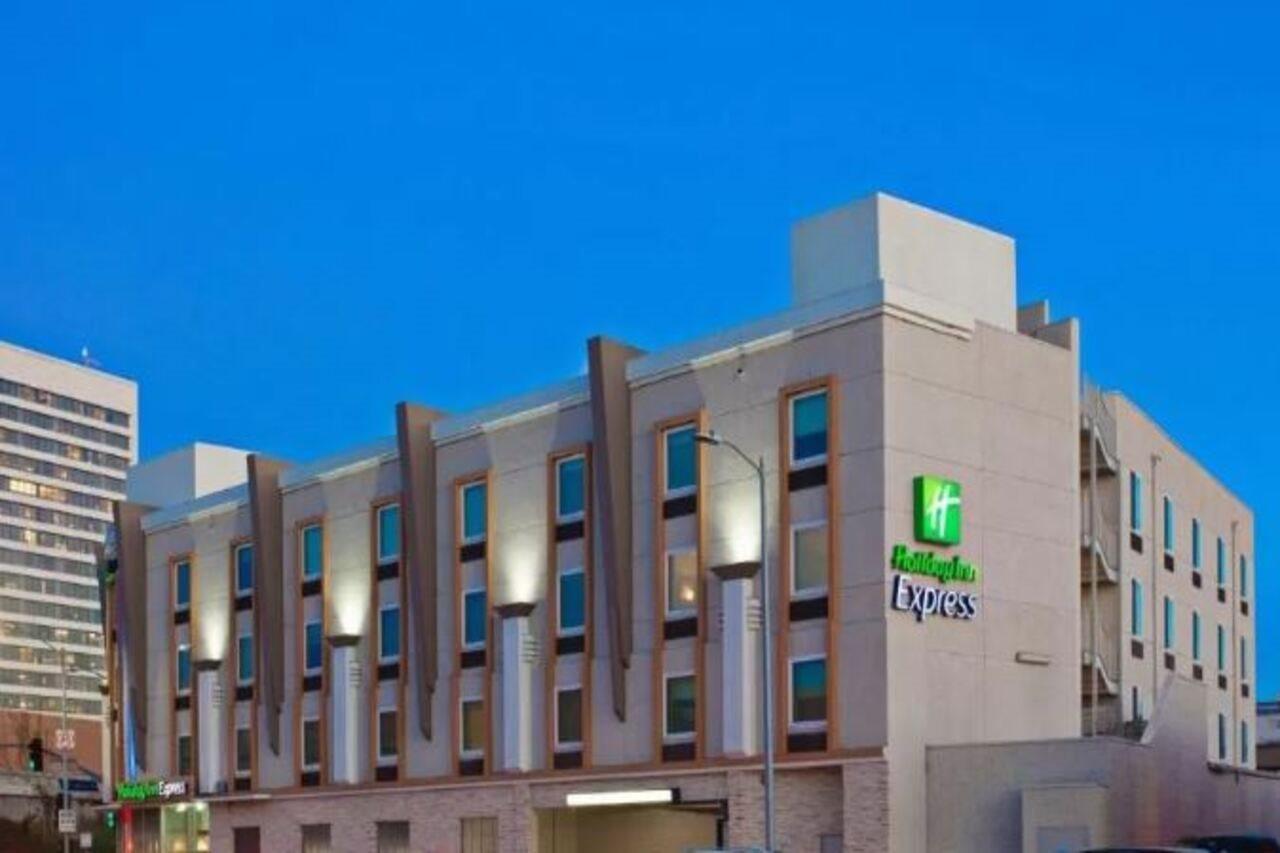 Holiday Inn Express West Los Angeles By Ihg Экстерьер фото