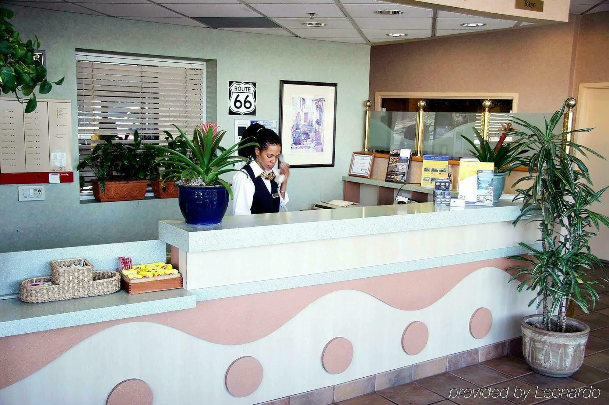 Holiday Inn Express West Los Angeles By Ihg Экстерьер фото