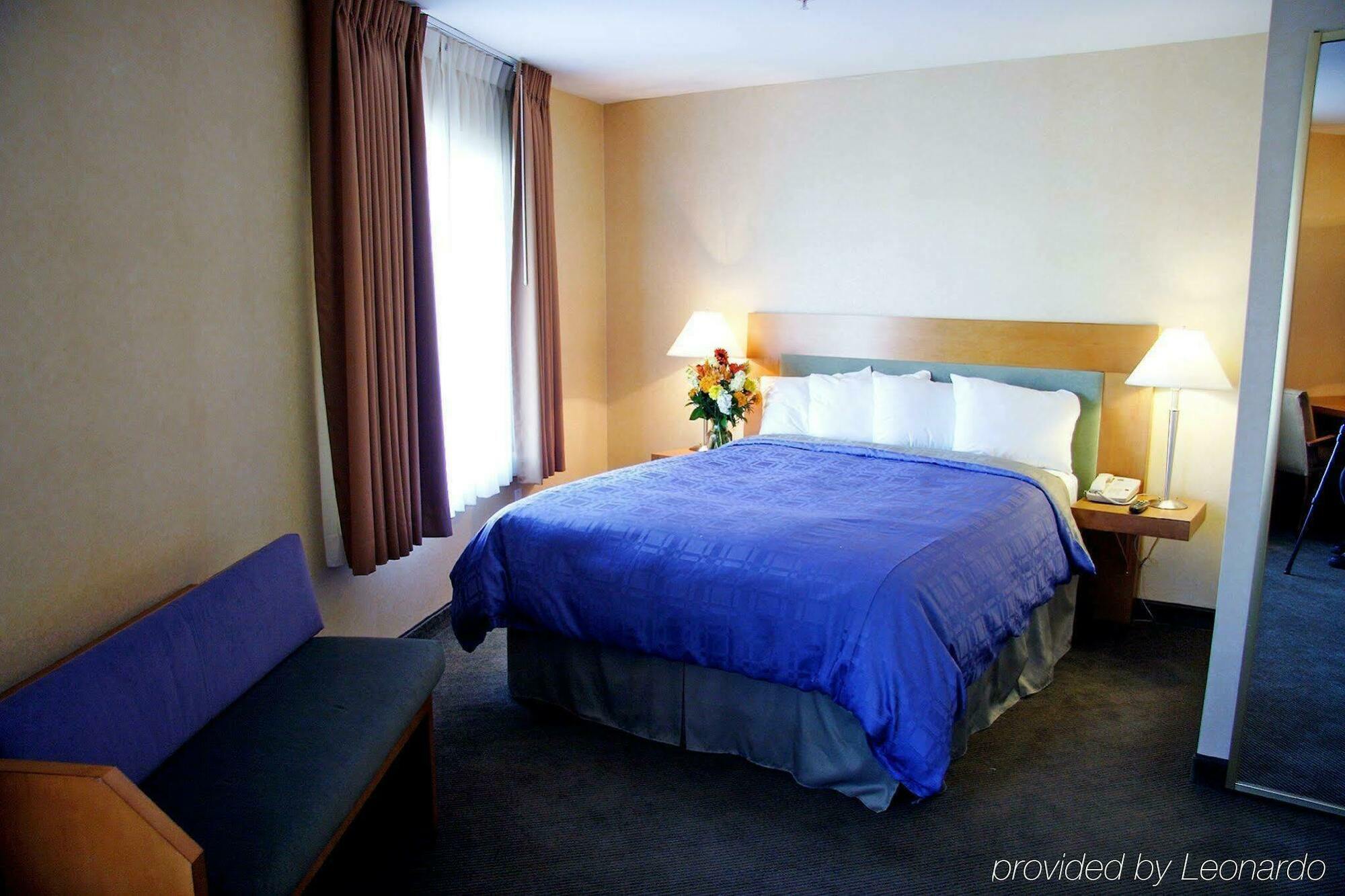 Holiday Inn Express West Los Angeles By Ihg Экстерьер фото