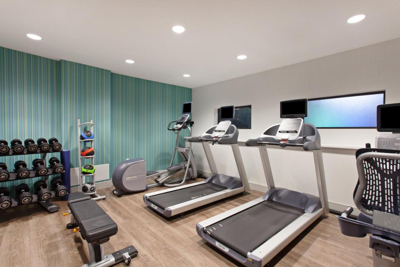 Holiday Inn Express West Los Angeles By Ihg Экстерьер фото